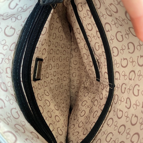 GUESS bag - Picture 3 of 3